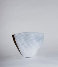 Load image into Gallery viewer, Recifs Vase medium - White