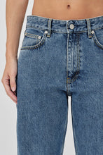 Load image into Gallery viewer, Alexandra Jeans - Cut Blue
