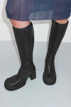 Load image into Gallery viewer, Gesa Tall Boots - Black
