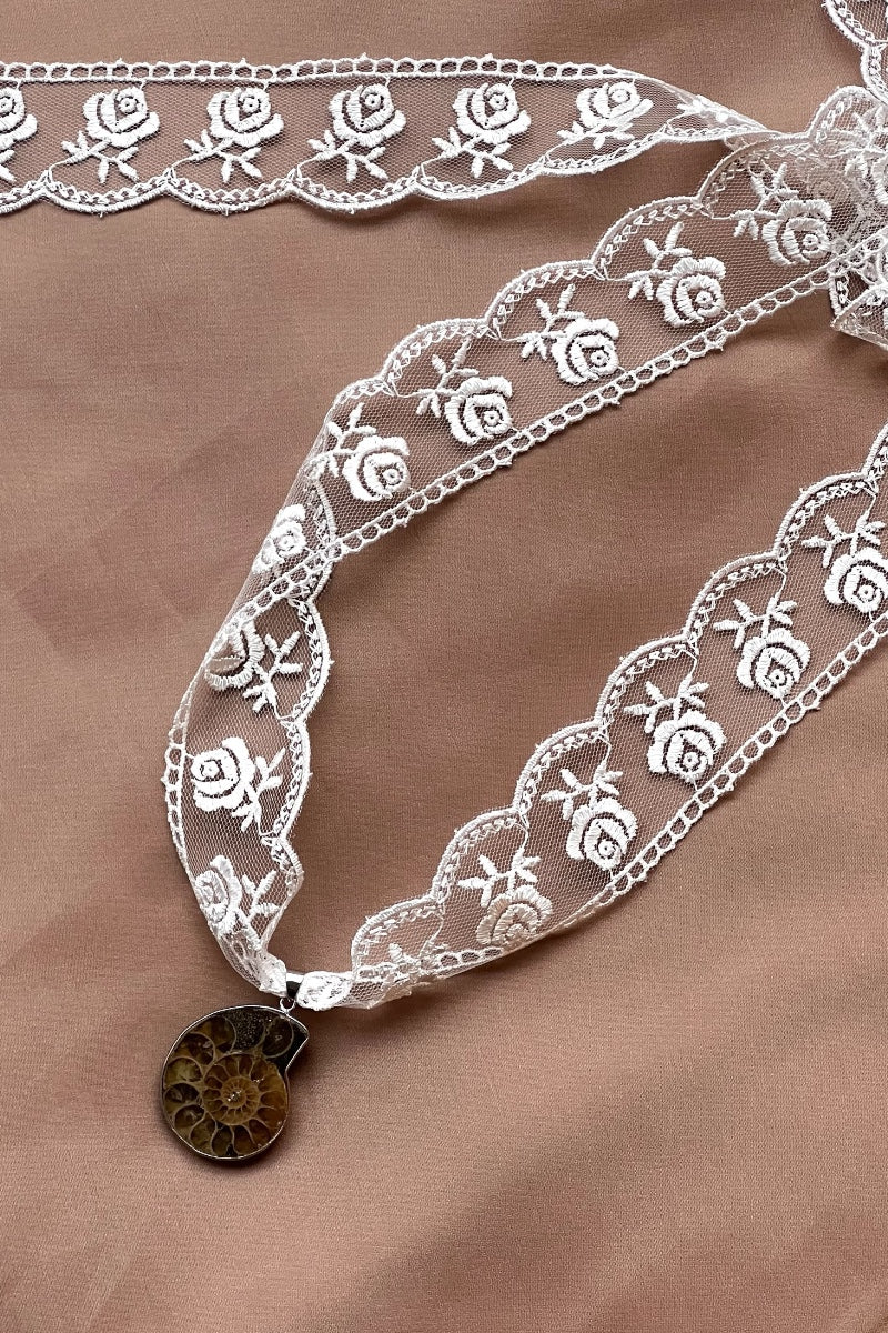 Lace Choker Pendant