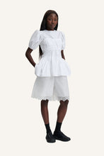 Load image into Gallery viewer, Conner Top
