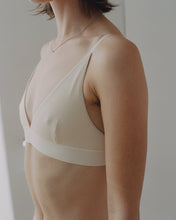 Load image into Gallery viewer, Triangle Bra Off White
